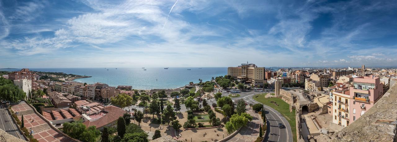 Ram Rooms R.C. Tarragona Bagian luar foto